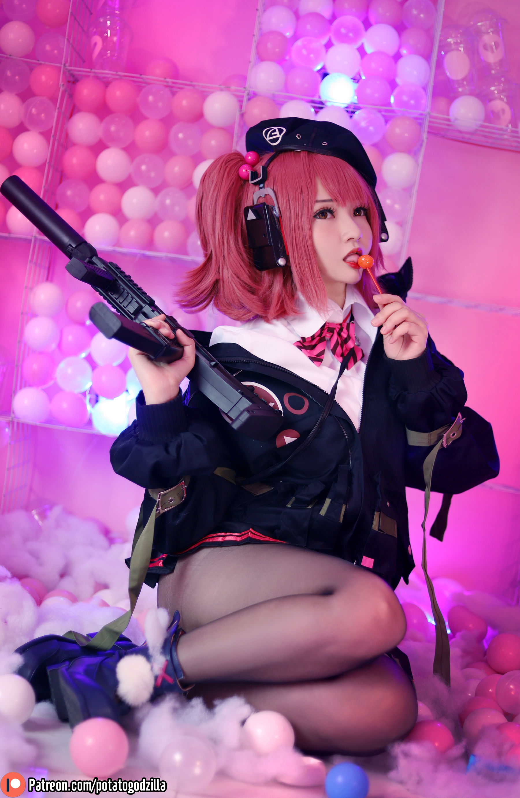 [网红COSER写真] Coser小姐姐Potato Godzilla - MP7 (Girls Frontline)