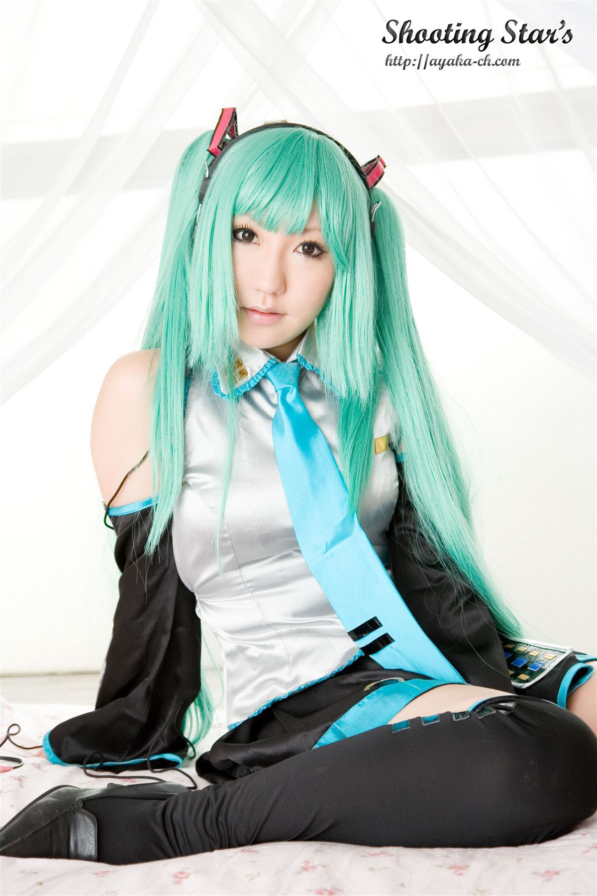 Saku サク 《VOCALOID》Hatsune Miku [Shooting Star s]