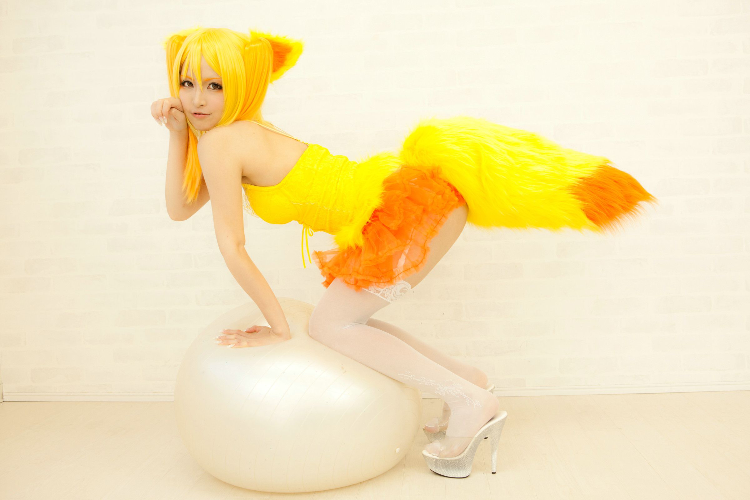 Na-san(なーさん) 《Pocket Monsters》Fennekin  [Flameworks]