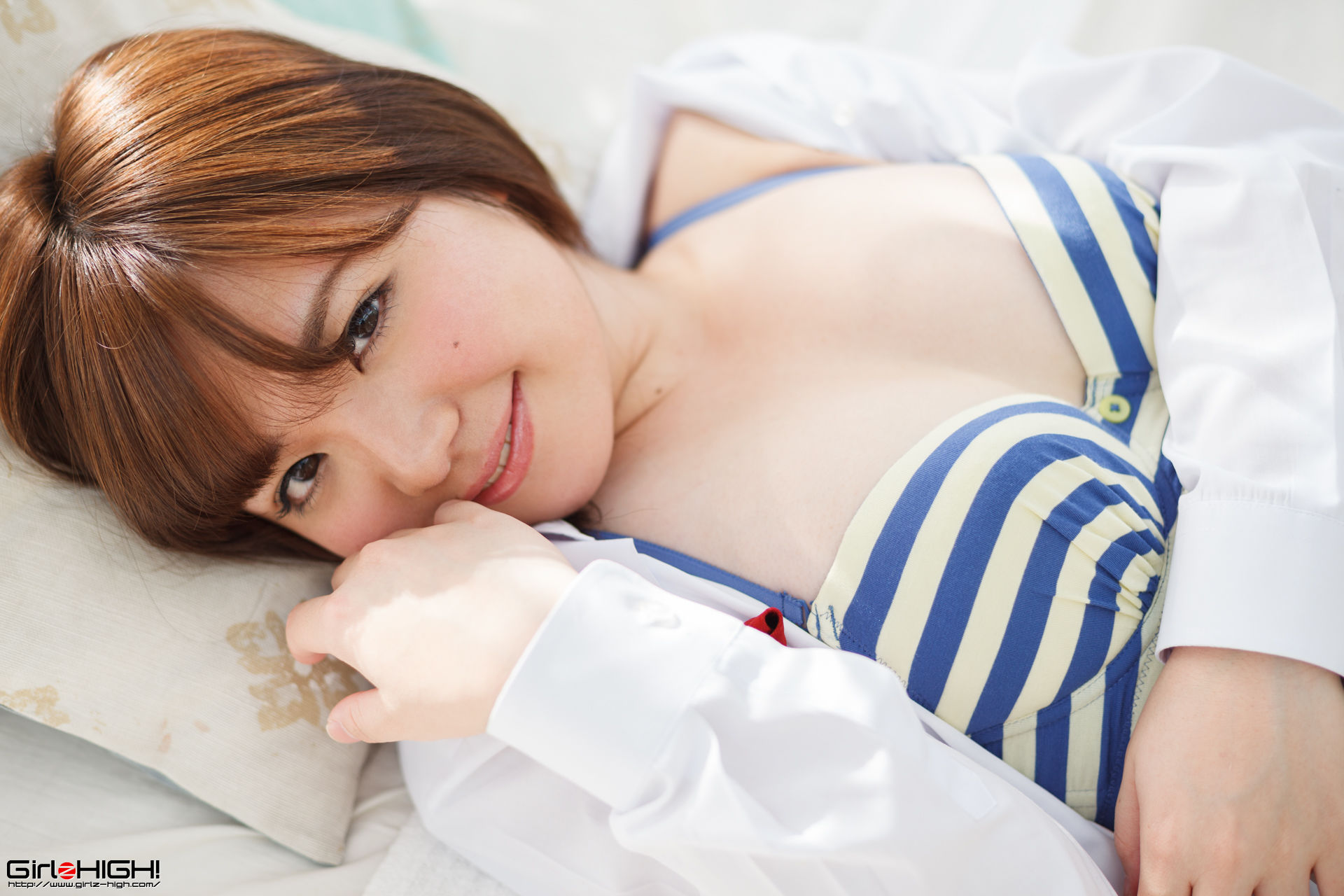 [Girlz-High] 吉見りぃな Riina Yoshimi #g024 Gravure Gallery 03 