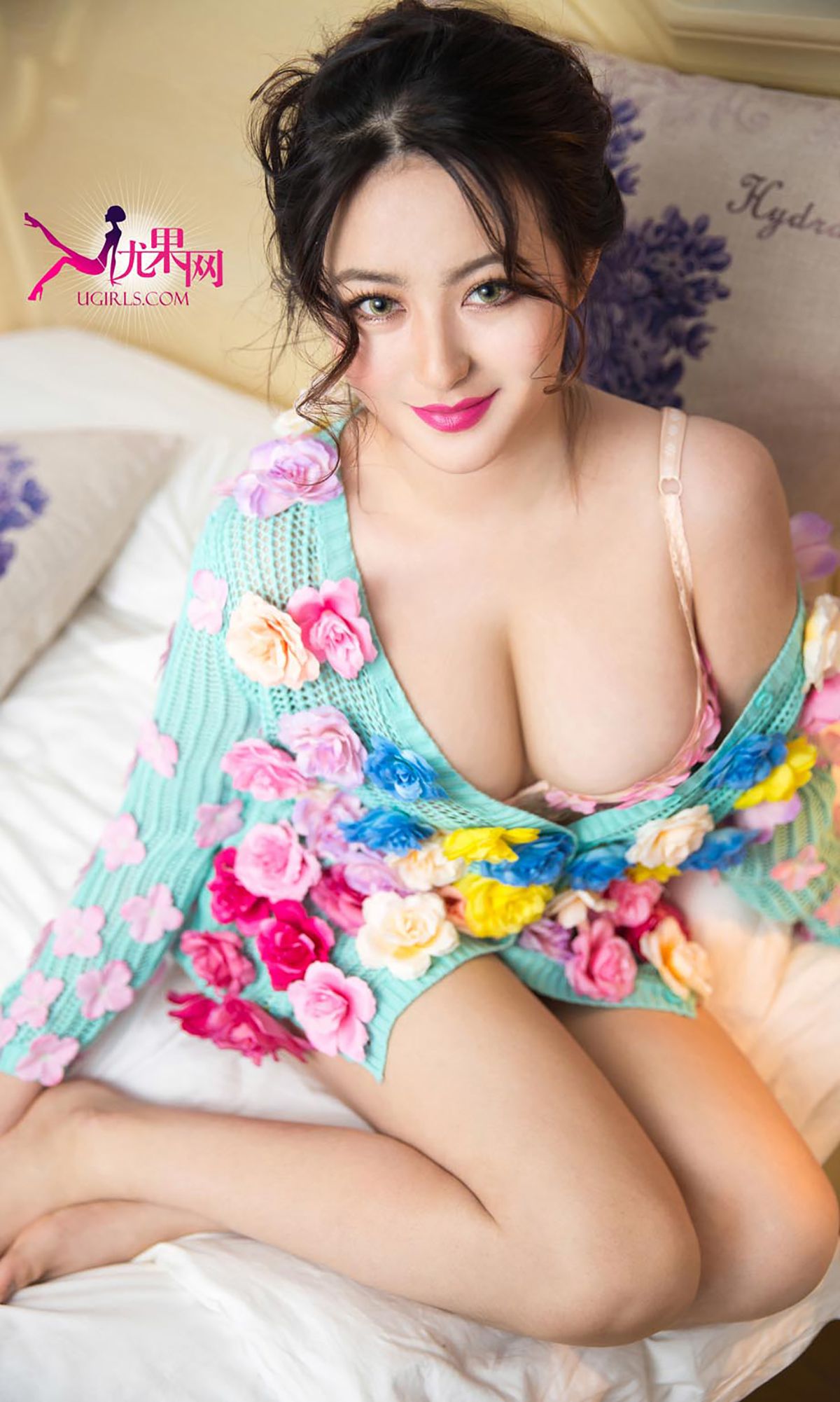 View - 依蔓《心花怒放》 [爱尤物 - Love Beauty Ugirls] No.201 - 图库库