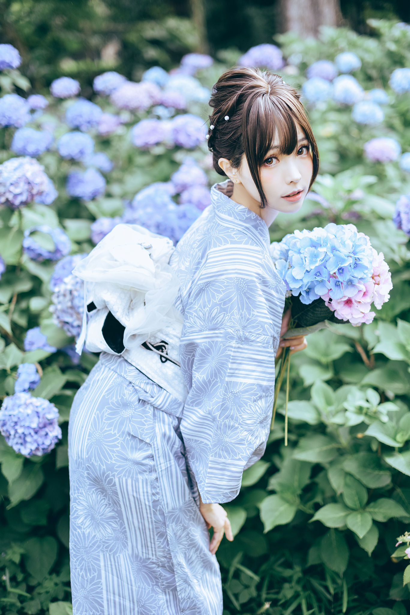 [网红COS] Ely_eee(ElyEE子) - Yukata